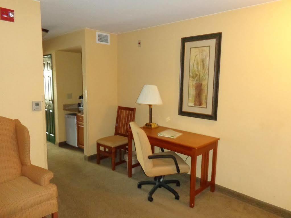 Country Inn & Suites By Radisson, Green Bay East, Wi Zewnętrze zdjęcie