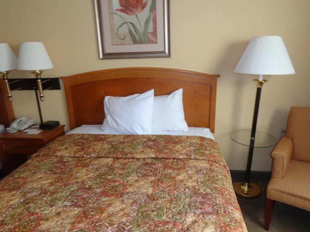 Country Inn & Suites By Radisson, Green Bay East, Wi Zewnętrze zdjęcie